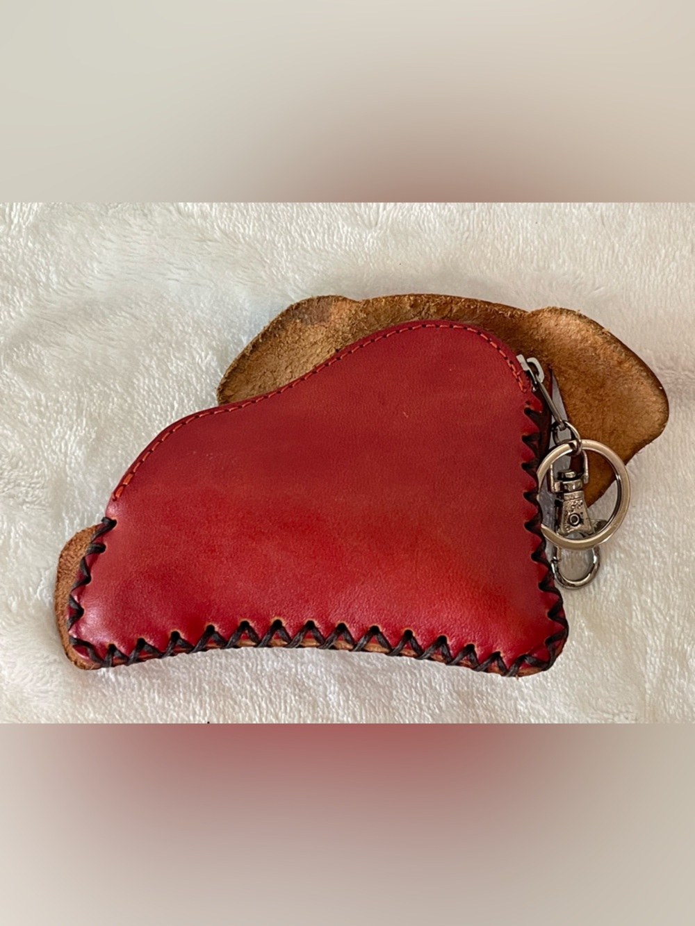 Vintage handmade Leather Dog Puppy coin purse pouch key chain - Picture 2 of 7